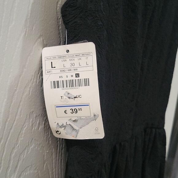 Zara V Neck Dress - Picture 7 of 8